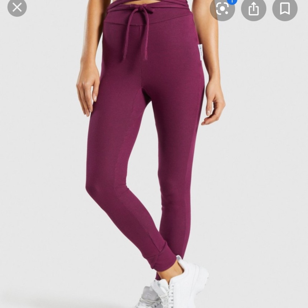 Gymshark slounge ribbed leggings! Never worn!